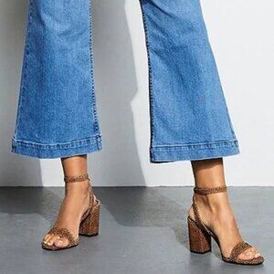 Gianni Bini Arleena Cheeta Print Block Heel Sandals Size 10